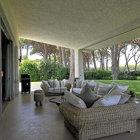 Villa Teodora *